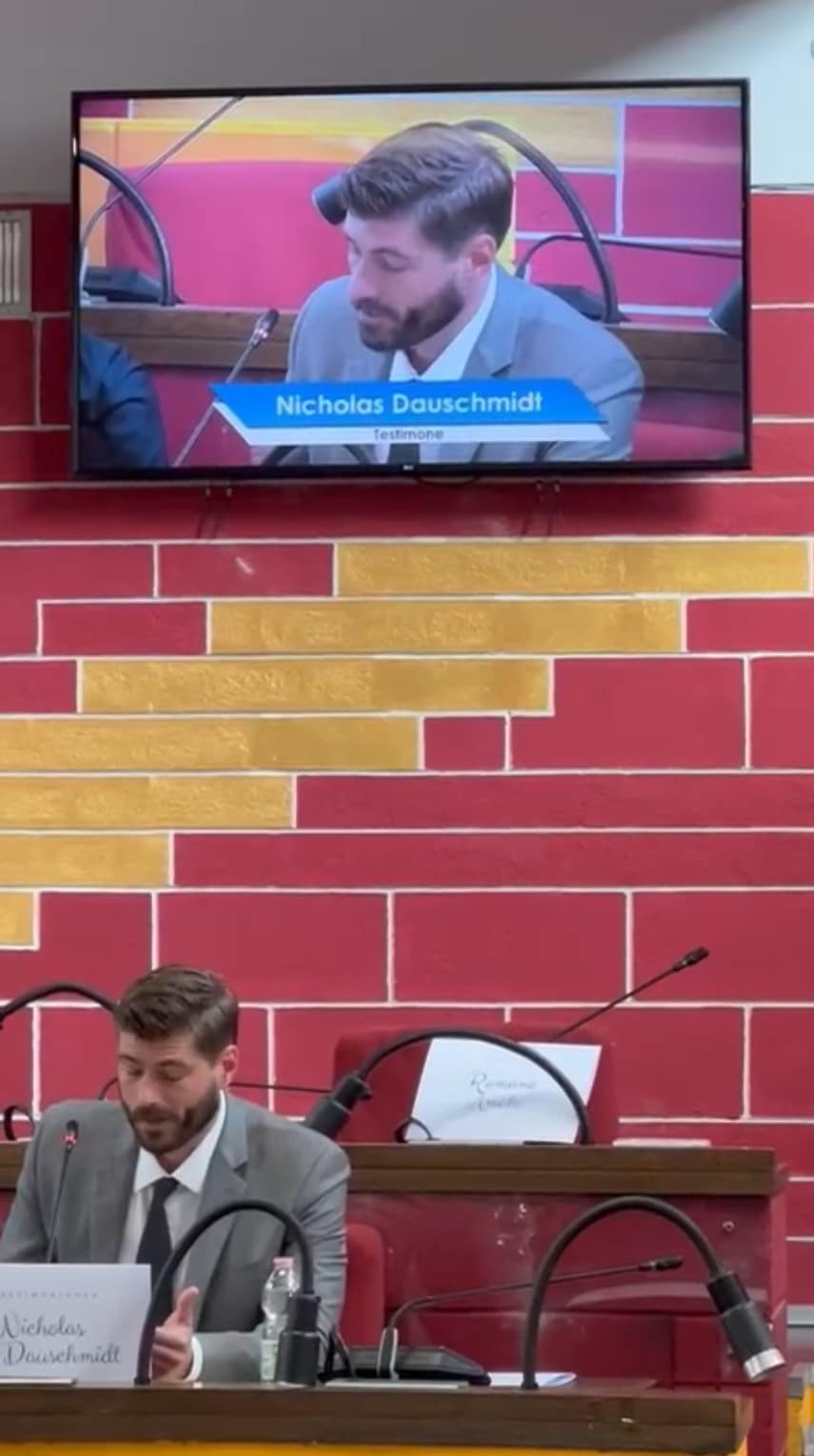 Attorney Nicholas DauSchmidt international family law